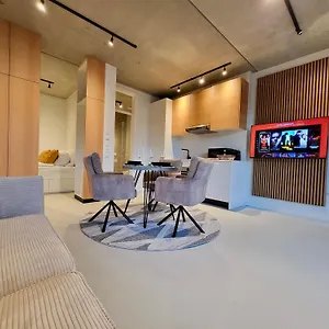  Apartment Sioux: Stilvolles Designapartment Am Bodensee